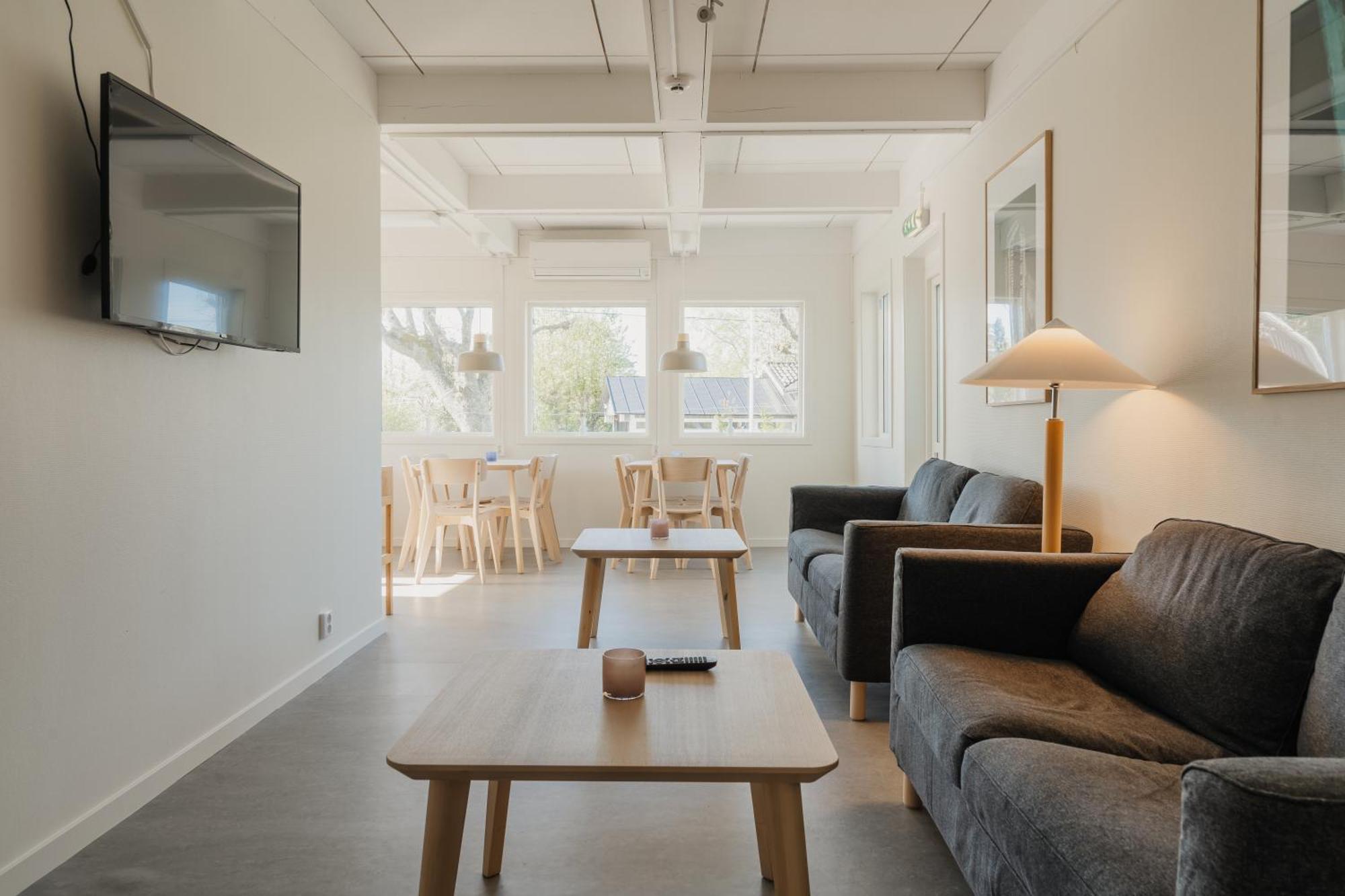 Vallersviks Vandrarhem Aenggarden Frillesås 外观 照片